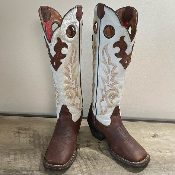Tony Lama White and Brown Heeled Boots - Picture 3 of 8